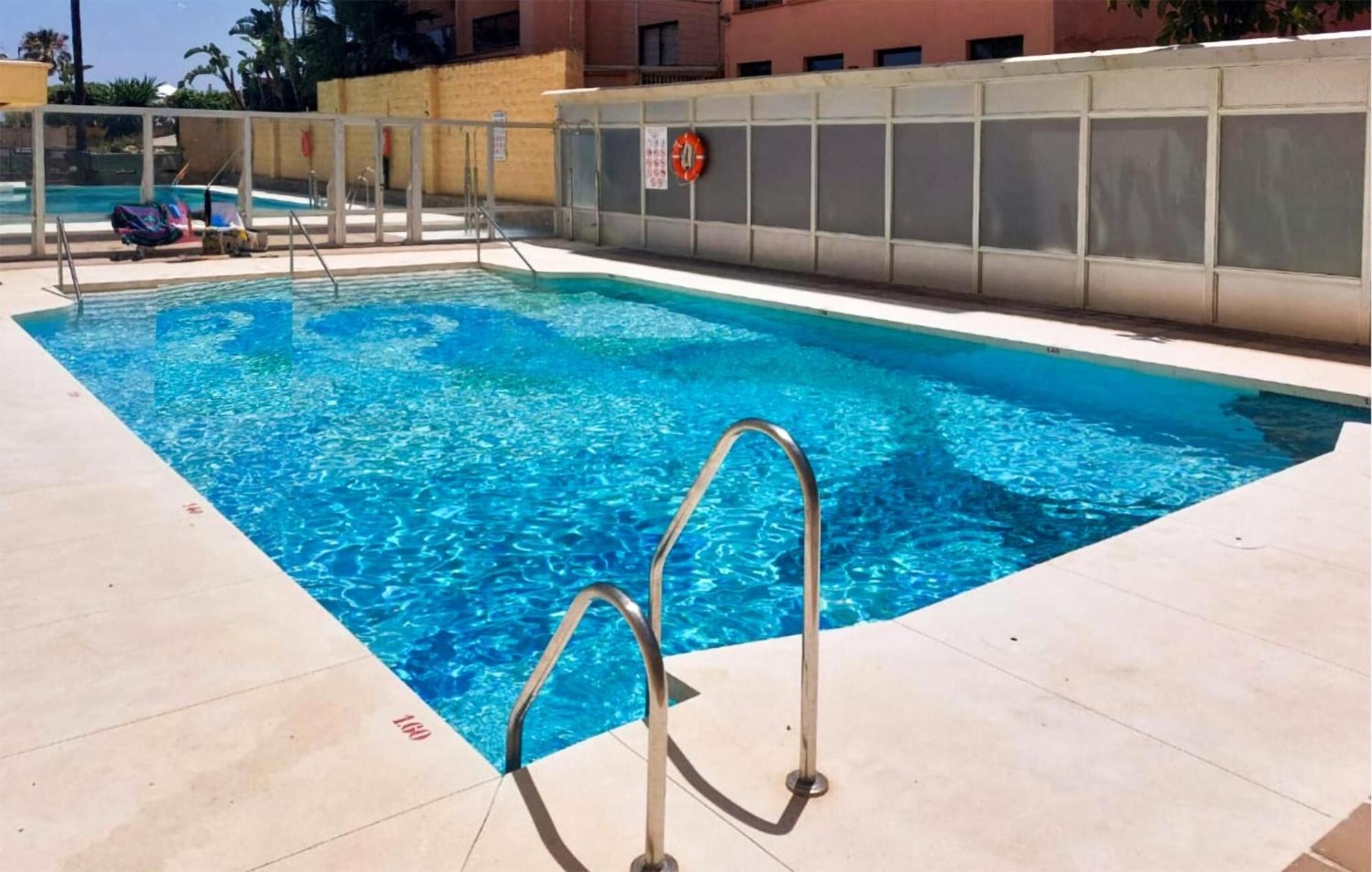 Cozy Apartment In Torremolinos With Wifi Exterior photo